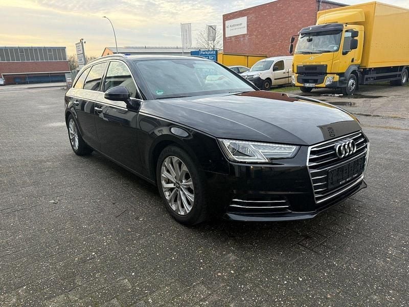 Schwarz Gebraucht 2016 Audi A4 Ambiente Kombi | 17.598 € (Fairer Preis) - Bild 1/4