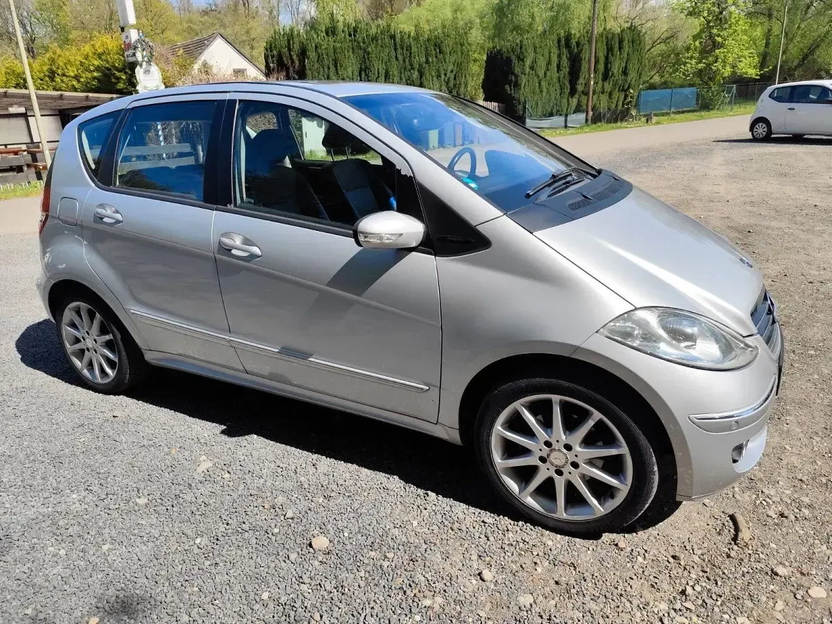 Gebraucht Mercedes A200 Avantgarde 136 PS (100 kW) 2004 Silber Van / Kleinbus
