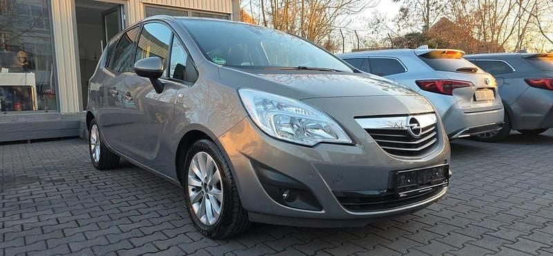 Gebraucht Opel Meriva Active 120 PS (88 kW) 2013 Braun Van / Kleinbus