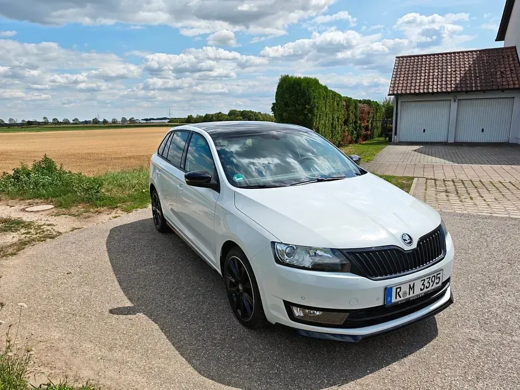 Gebraucht Skoda Rapid Monte Carlo 110 PS (80 kW) 2017 Weiß Kleinwagen