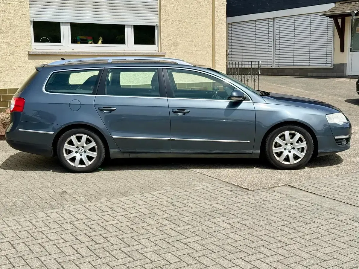 Gebraucht VW Passat 140 PS (102 kW) 2010 Grau Kombi