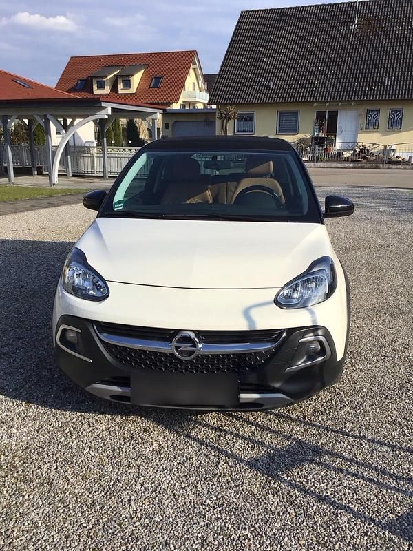 Gebraucht Opel Adam Open Air 115 PS (84 kW) 2016 Weiß Kleinwagen