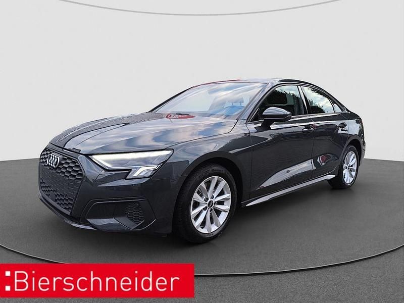 Grau Gebraucht 2021 Audi A3 Ambiente Limousine | 24.490 € (Fairer Preis) - Bild 1/4