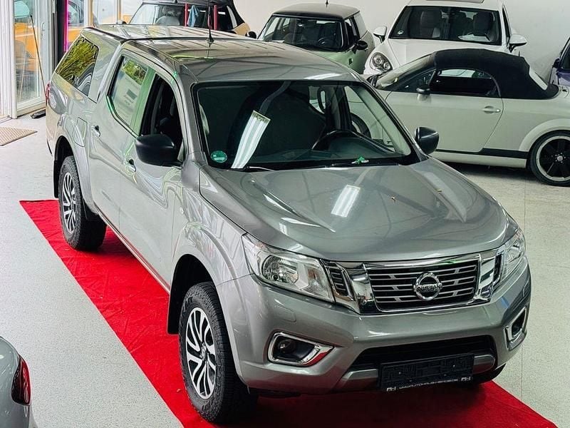 Grau Gebraucht 2019 Nissan Navara Acenta Abholung | 17.950 € (Guter Preis) - Bild 1/4