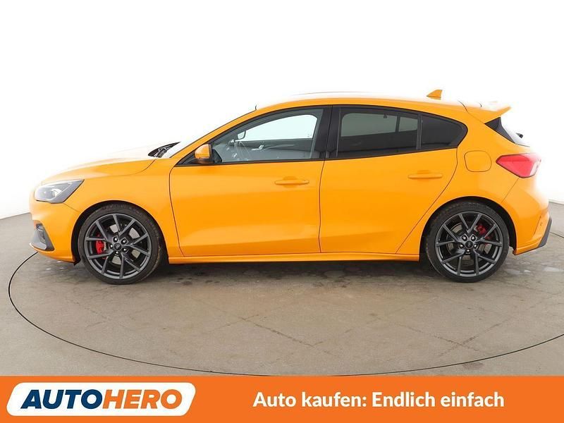 Gebraucht Ford Focus ST 280 PS (205 kW) 2020 Orange Limousine