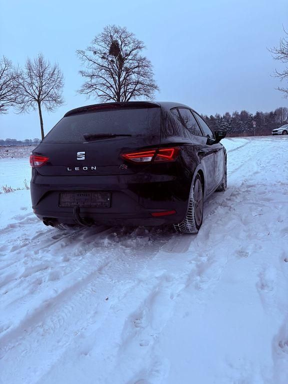 Gebraucht Seat Leon FR 150 PS (110 kW) 2015 Schwarz Limousine