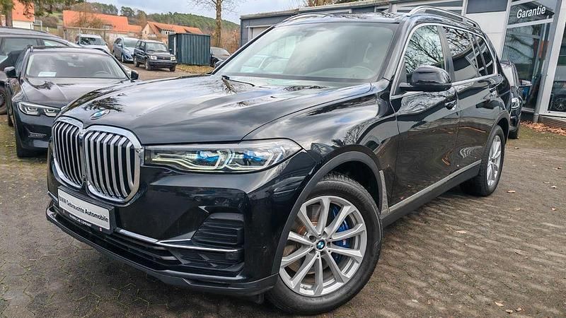 Schwarz Gebraucht 2020 BMW X7 Sport Line SUV | 47.999 € (Superpreis) - Bild 1/4