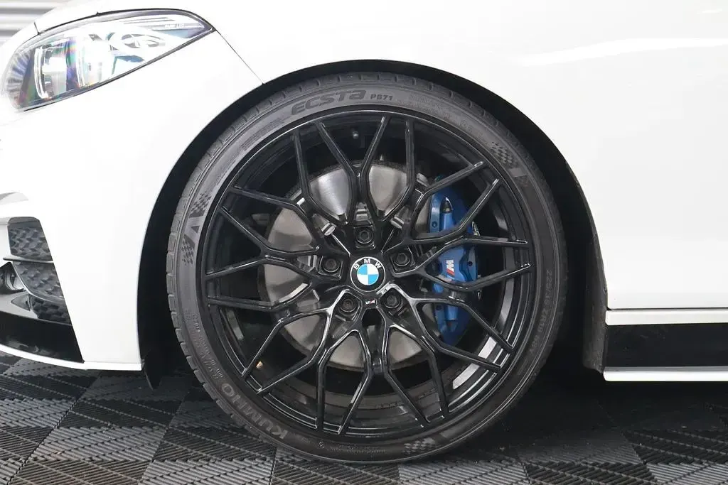 Gebraucht BMW M240i M Performance 340 PS (250 kW) 2017 Alpinweiss iii Coupé
