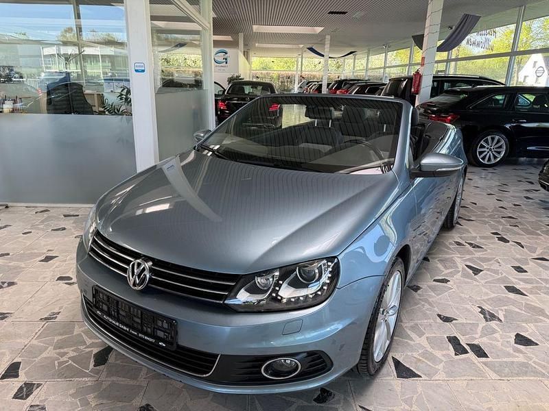 Usata VW Eos 140 CV (102 kW) 2012 Nero Cabrio