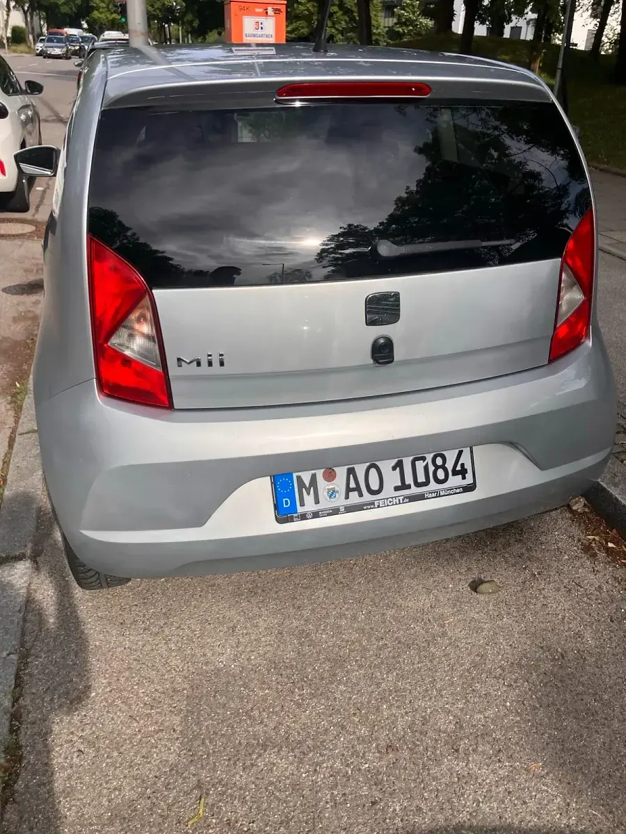Gebraucht Seat Mii 60 PS (44 kW) 2012 Silber Kleinwagen