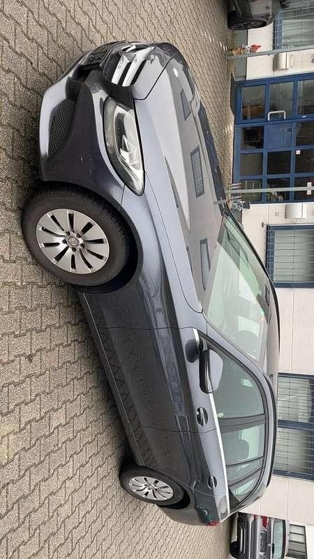 Gebraucht Mercedes C200 136 PS (100 kW) 2016 Grau Kombi