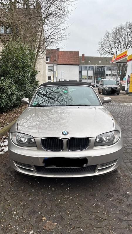 Gebraucht BMW 118 Cabriolet 140 PS (102 kW) 2009 Grau Cabrio