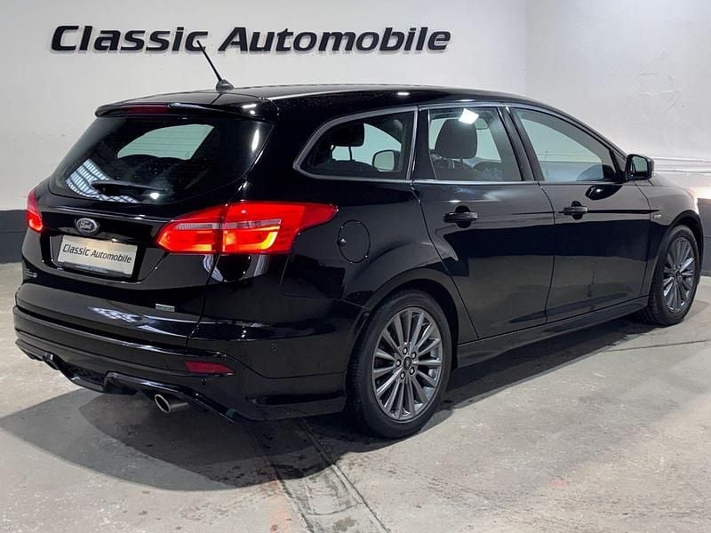 Gebraucht Ford Focus ST-Line 150 PS (110 kW) 2017 Schwarz Kombi