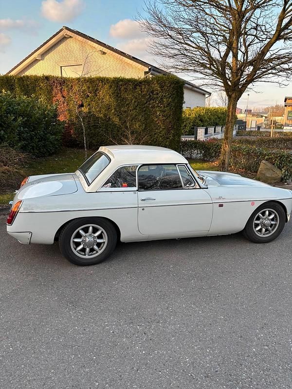 Gebraucht MG B 100 PS (73 kW) 1966 Grau Cabrio