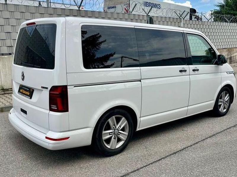 Gebraucht VW Caravelle 70 PS (51 kW) 2021 Andere Limousine