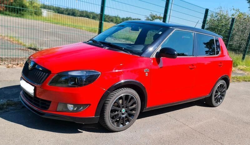 Rot Gebraucht 2011 Skoda Fabia Monte Carlo Kleinwagen | 5.999 € (Etwas zu teuer) - Bild 1/4