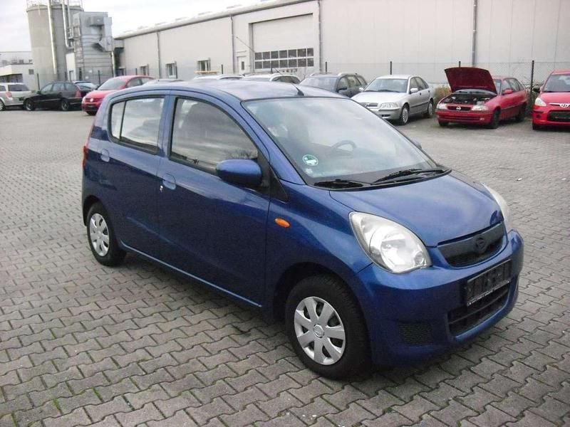 Other Gebraucht 2008 Daihatsu Cuore Kleinwagen | 2.500 € (Etwas zu teuer) - Bild 1/4