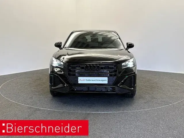 Gebraucht Audi Q2 S-Line 190 PS (139 kW) 2026 Mythosschwarz metallic SUV