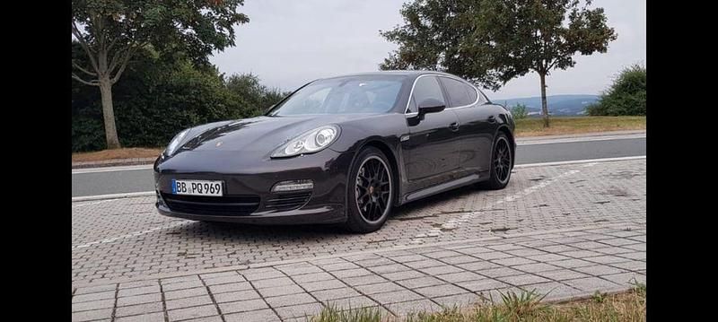 Gebraucht Porsche Panamera 4S 400 PS (294 kW) 2009 Schwarz Limousine