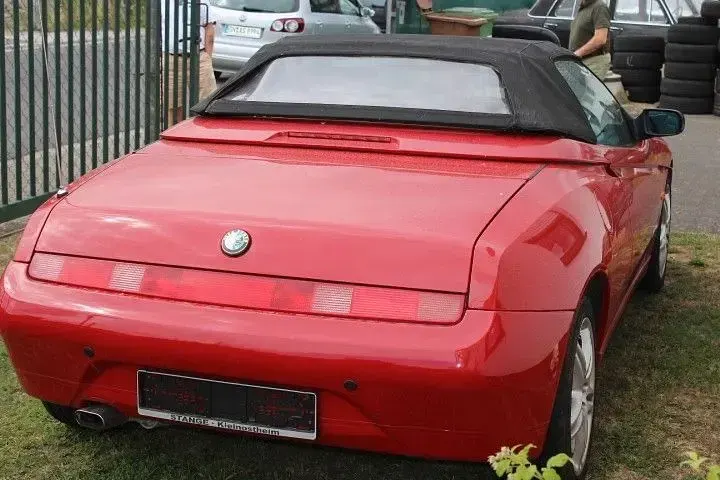 Gebraucht Alfa Romeo Spider 155 PS (114 kW) 1999 Rot Cabrio