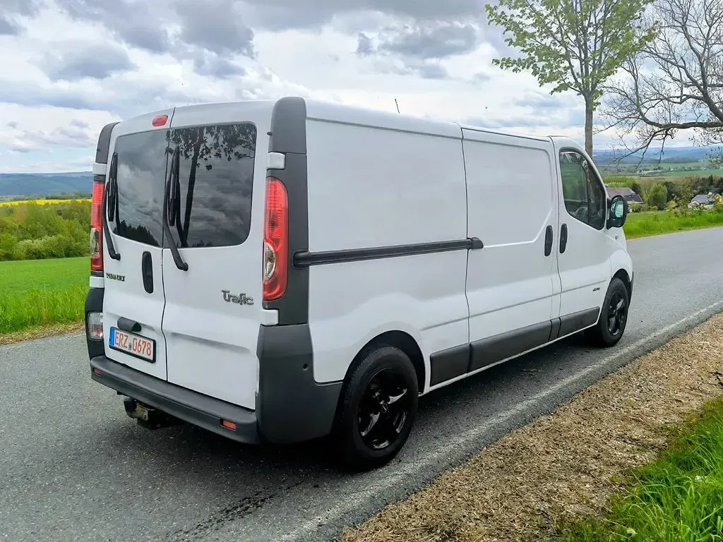 Brugt Renault Trafic 114 HK (83 kW) 2011 Hvid MPV