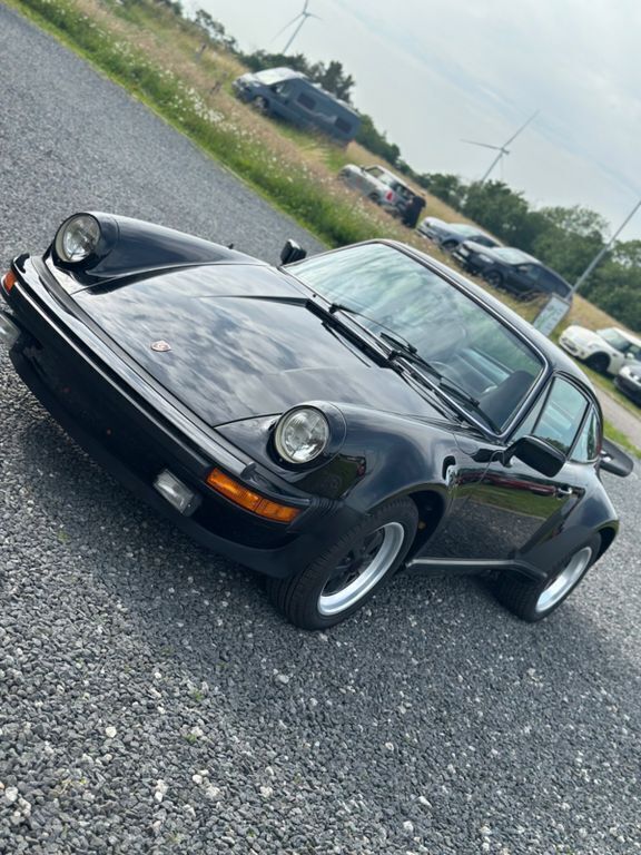 Schwarz Gebraucht 1977 Porsche 930 Turbo Coupé | 136.500 € - Bild 1/4