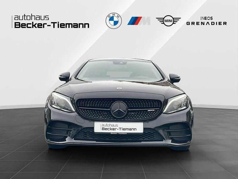 Gebraucht Mercedes C400 AMG line 333 PS (244 kW) 2018 Obsidian blackmetallic Coupé