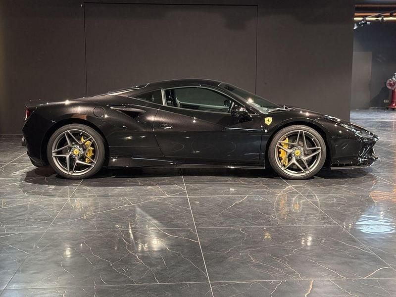 Gebraucht Ferrari F8 721 PS (530 kW) 2021 Schwarz Coupé