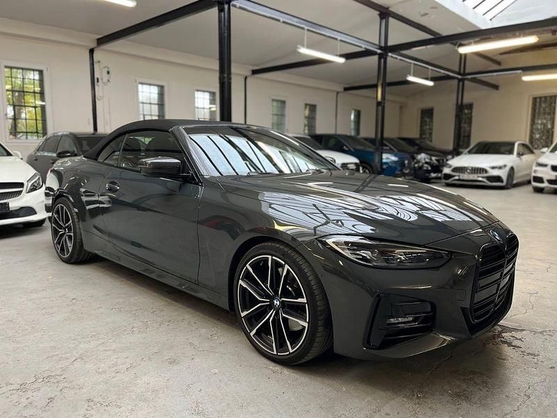 Grau Gebraucht 2021 BMW 430 Cabriolet M Sport Cabrio | 41.870 € (Fairer Preis) - Bild 1/4