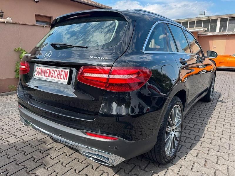 Gebraucht Mercedes GLC250 AMG 204 PS (150 kW) 2015 Schwarz SUV
