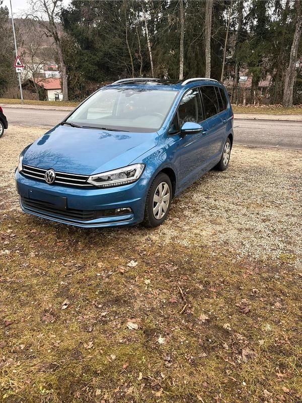 Gebraucht VW Touran Join 150 PS (110 kW) 2018 Blau Van / Kleinbus