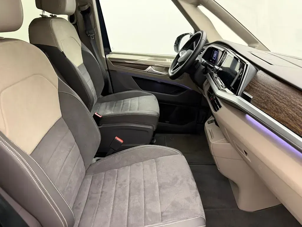 Gebraucht VW Multivan Style 150 PS (110 kW) 2025 Blau Van / Kleinbus