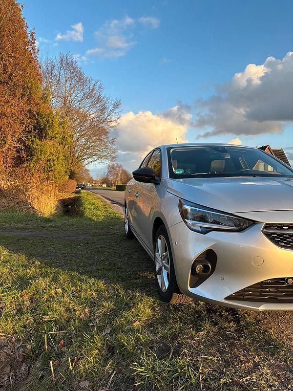 Gebraucht Opel Corsa 101 PS (74 kW) 2022 Silber Kleinwagen