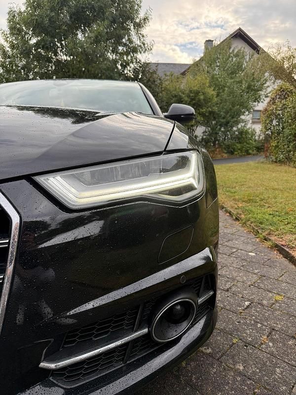 Schwarz Gebraucht 2017 Audi A6 S-Line Kombi | 17.000 € (Superpreis) - Bild 1/4