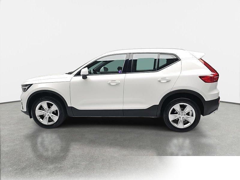 Gebraucht Volvo XC40 Core 129 PS (94 kW) 2024 Metallic SUV