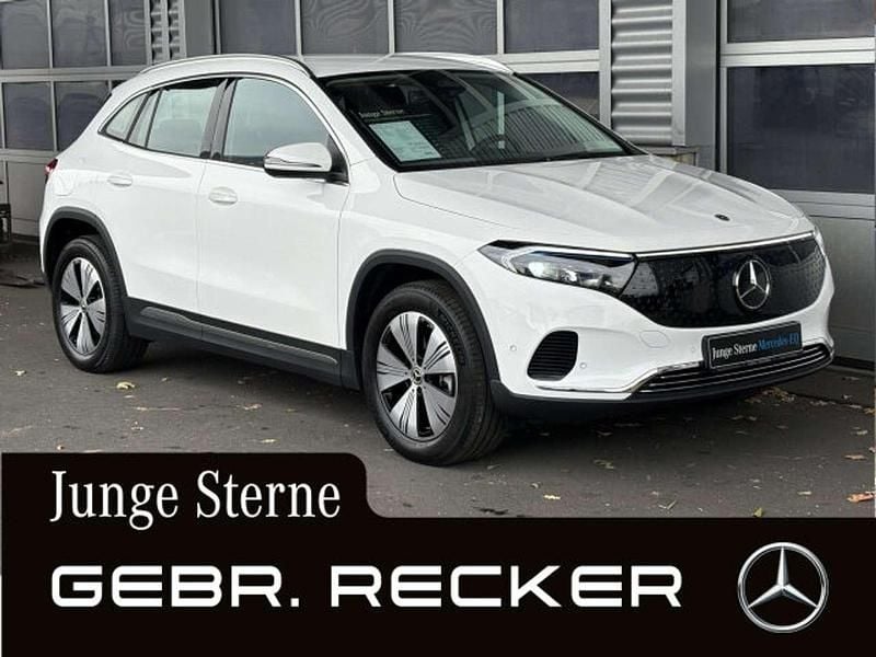 Unilack polarweiß Gebraucht 2024 Mercedes EQA300 Progressive SUV | 35.450 € (Fairer Preis) - Bild 1/4
