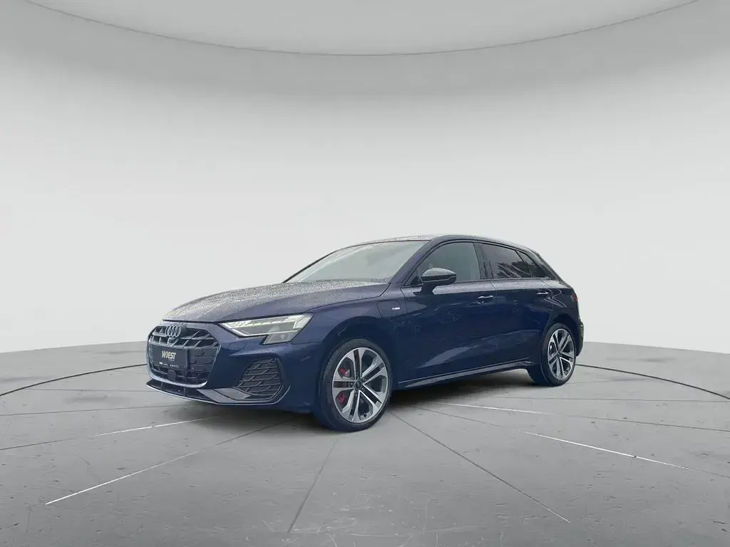 Gebraucht Audi 200 S-Line 272 PS (200 kW) 2026 Blau Limousine