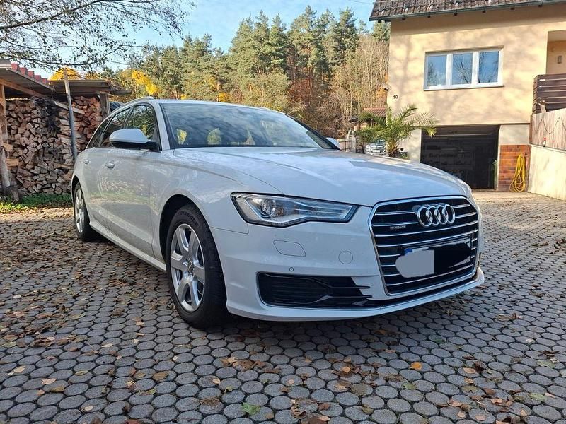 Weiß Gebraucht 2015 Audi A6 Ambiente Kombi | 17.900 € (Guter Preis) - Bild 1/4