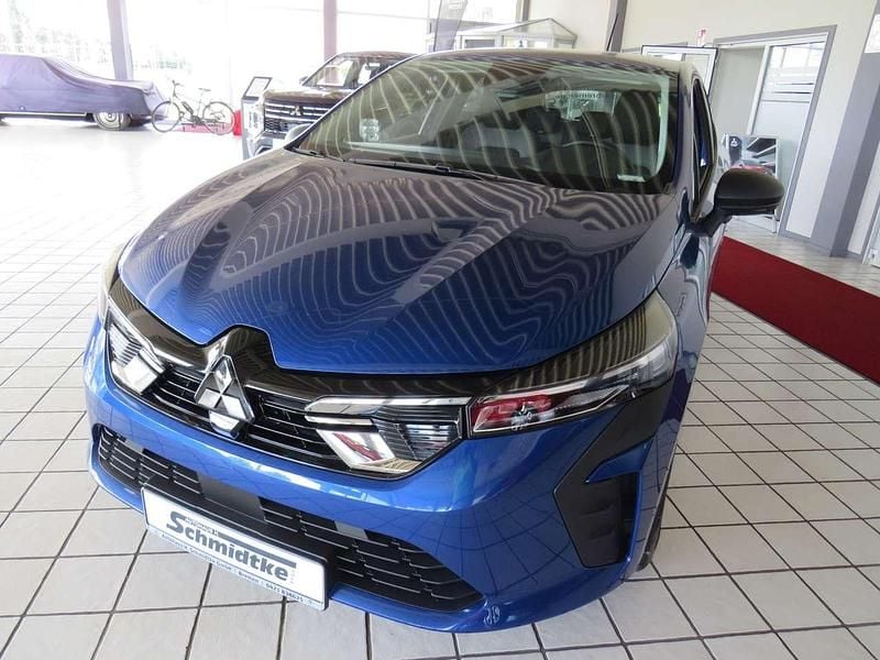 Neu Mitsubishi Colt Basis 67 PS (49 kW) 2025 Rqh royalblau Kleinwagen