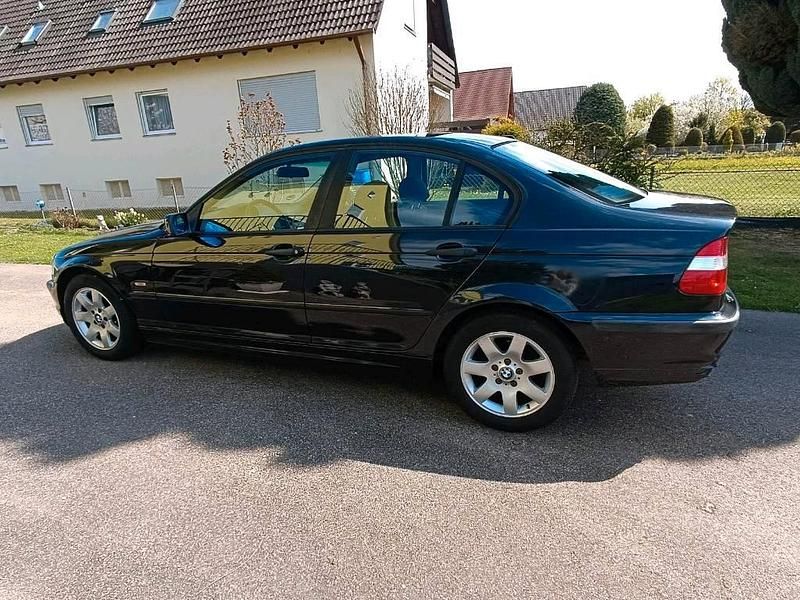 Gebraucht BMW 316 116 PS (85 kW) 1999 Schwarz Limousine
