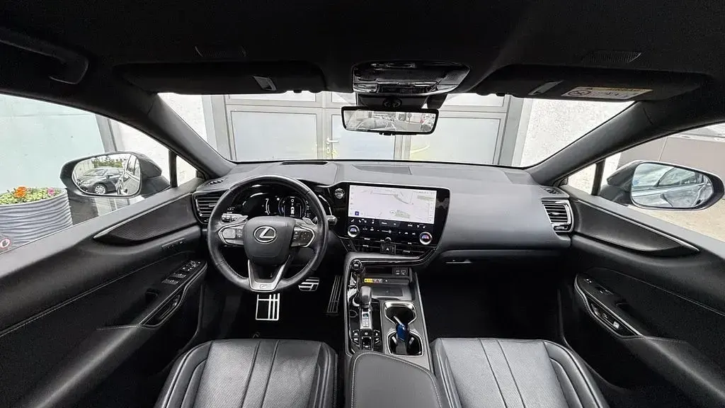 Gebraucht Lexus NX450h+ E-FOUR 306 PS (225 kW) 2022 Schwarz SUV
