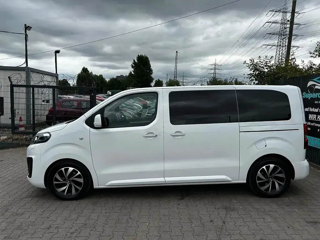Gebraucht Citroën Spacetourer Shine 179 PS (131 kW) 2018 Weiß Van / Kleinbus