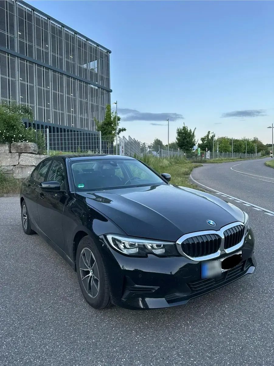 Gebraucht BMW 318 150 PS (110 kW) 2020 Schwarz Limousine