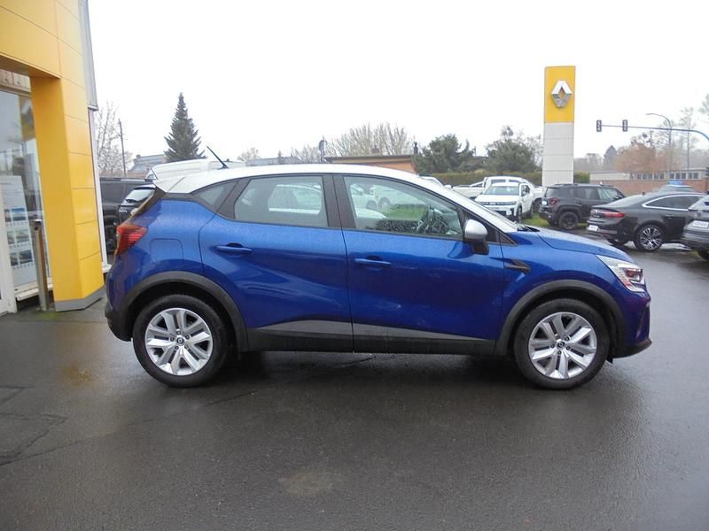 Gebraucht Renault Captur Equilibre 100 PS (73 kW) 2023 Ironblau metallic, highlandg SUV