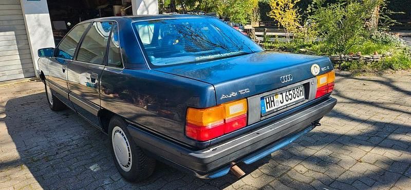 Occasion Audi 100 116 ch (85 kW) 1988 Bleue Berline