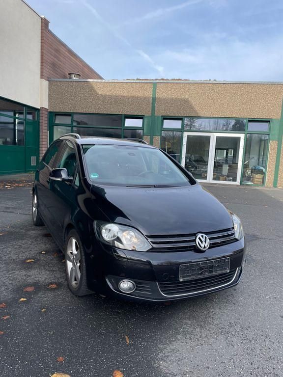 Schwarz Gebraucht 2012 VW Golf Style Limousine | 4.570 € (Guter Preis) - Bild 1/4