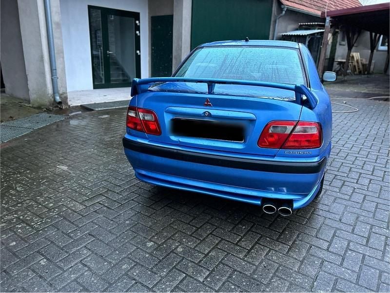 Blau Gebraucht 1999 Mitsubishi Carisma Limousine | 3.000 € (Teuer) - Bild 1/4