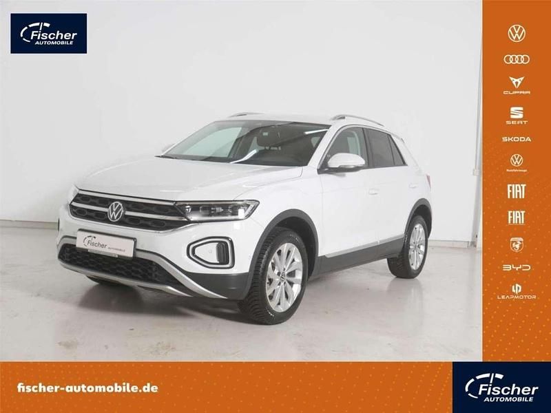 Weiss Gebraucht 2024 VW T-Roc Style SUV | 26.440 € (Superpreis) - Bild 1/4