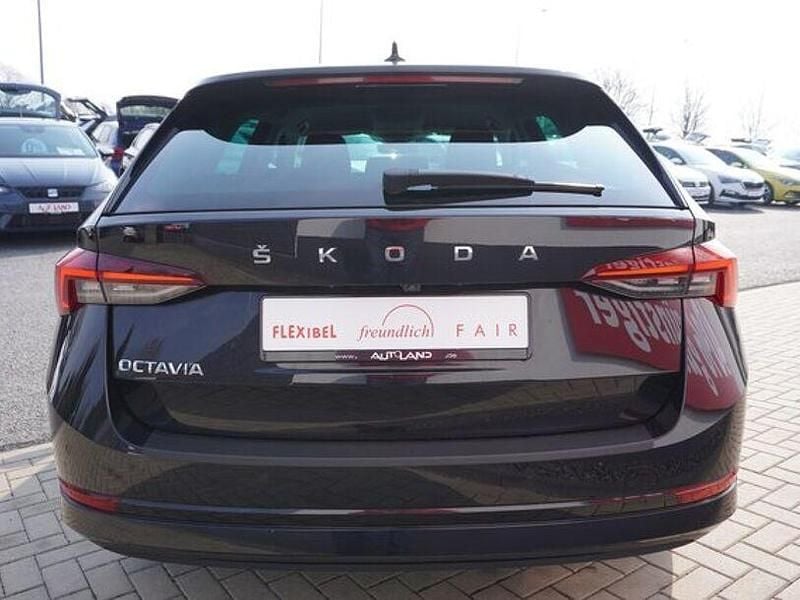 Gebraucht Skoda Octavia 150 PS (110 kW) 2020 Blackmagicmet. Kombi