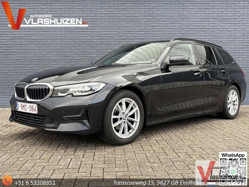 Schwarz Gebraucht 2022 BMW 316 Kombi | 13.950 € (Fairer Preis) - Bild 1/4